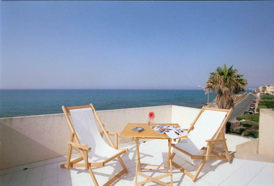 Villa Mare Addosso Marina di Ragusa Exterior foto